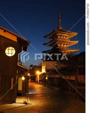 京都魔法小時八坂塔 75400759