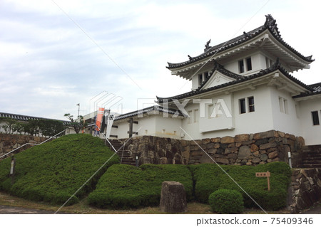 舞鶴市的田邊城 75409346