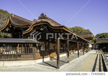 Murotsu Kamo Shrine, Mitsu-cho, Tatsuno City, Hyogo Prefecture 75409901