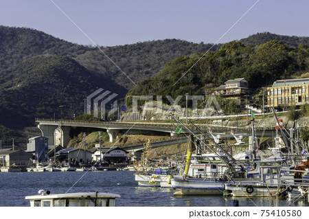 兵庫縣龍野市三津町室津 75410580
