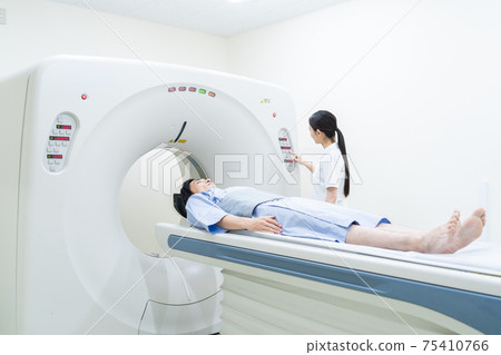 Hospital human dock MRI CT examination medical care 75410766