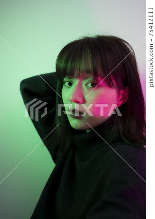 Color lights and women Color lights and women 75412111