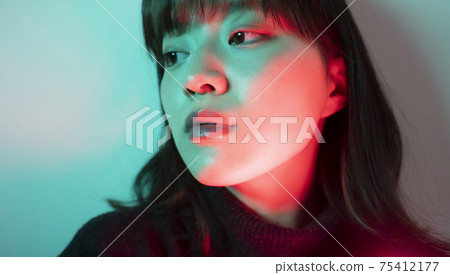Color lights and women Color lights and women 75412177