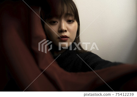 別緻的女性肖像 別緻的女性肖像 75412239