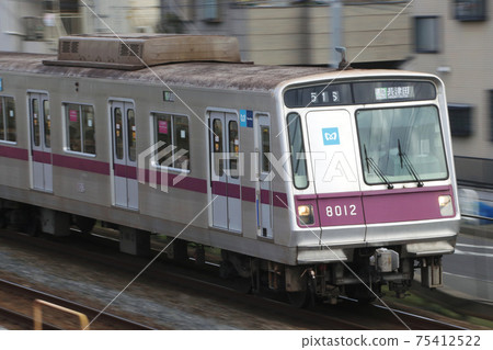 [Z] Tokyo Subway Hanzomon Line 8000 series (Tobu Nikko direct line) 75412522