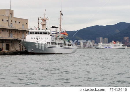 Scenery of the Kanmon Straits Tokai University Marine Survey Training Vessel "Bosei Maru" Ishizaki Kisen Ferry Scenery of the Kanmon Straits Tokai University Marine Survey Training Vessel "Bosei Maru" Ishizaki Kisen Ferry 75412646