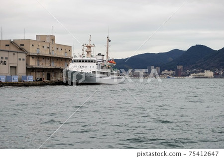 Scenery of the Kanmon Straits Tokai University Marine Survey Training Ship Bosei Maru Scenery of the Kanmon Straits Tokai University Marine Survey Training Ship Bosei Maru 75412647