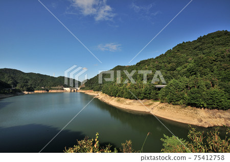 Takihata Dam (Takihata, Kawachinagano City, Osaka Prefecture) Takihata Dam (Takihata, Kawachinagano City, Osaka Prefecture) 75412758