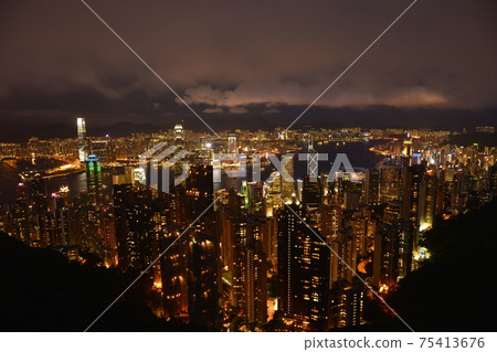 victoria harbour in hong kong.night sence 75413676