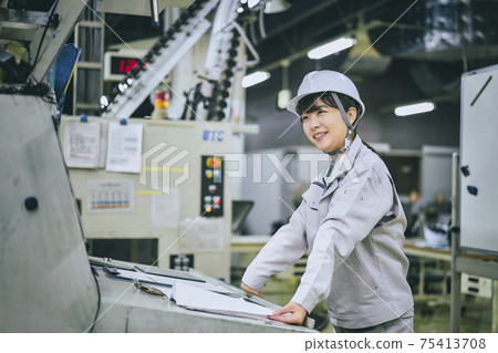 商業工廠婦女 75413708