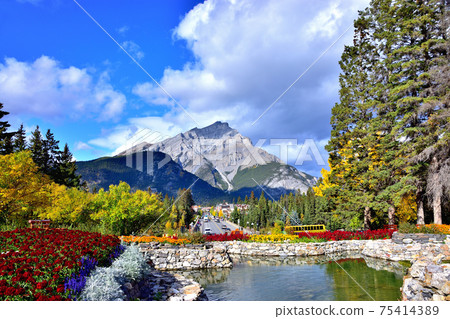 Cascade Mountain and Banff cityscape seen from Cascade Garden Cascade Mountain and Banff cityscape seen from Cascade Garden 75414389