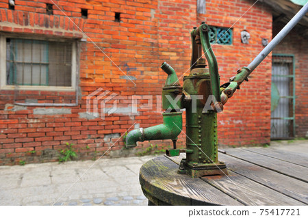 Hand pump equipment and buildings for rural water wells 75417721