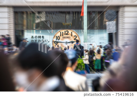 日本東京銀座3.11的東京城市景觀。 14:46。我永遠不會忘記那個時候...在緊急狀態下重新延伸 75419616