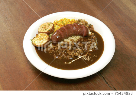 Curry with homemade sausage Sausage curry Yuiga Doxon 75434883