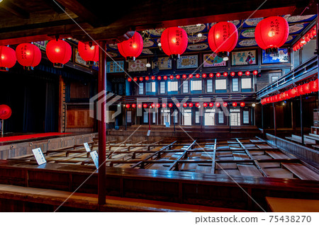 劇場Yachiyoza的情感 劇場Yachiyoza的情感 75438270