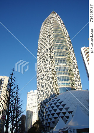Shinjuku West Exit Skyscraper Cocoon Tower 5 Shinjuku West Exit Skyscraper Cocoon Tower 5 75439787