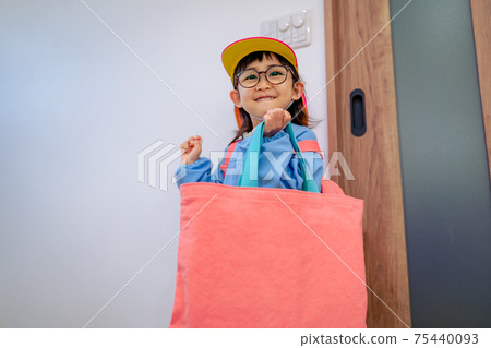 Kindergarten children in uniform preparing for admission Kindergarten children in uniform preparing for admission 75440093