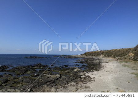 Coastline of Jogashima 75440681