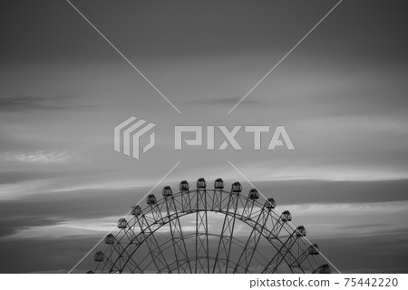 Ferris wheel and sky monochrome Ferris wheel and sky monochrome 75442220