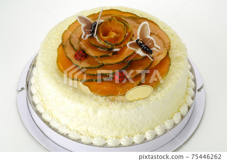 Fresh and nutritious handmade dessert pumpkin cake Fresh and nutritious handmade dessert pumpkin cake 75446262