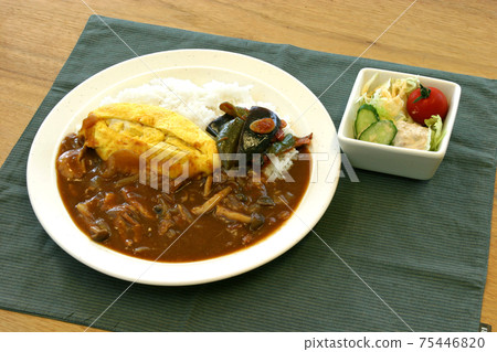 Omelet curry Omelet curry 75446820