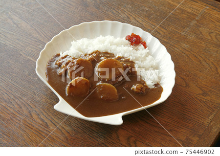 Scallop curry Kitahama station on the Semmo main line near the Sea of Okhotsk Scallop curry Kitahama station on the Semmo main line near the Sea of Okhotsk 75446902