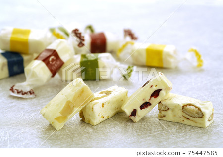 甜食糖果牛軋糖 甜食糖果牛軋糖 75447585