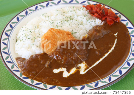 Croquette curry potato croquette curry Hokkaido gourmet 75447596