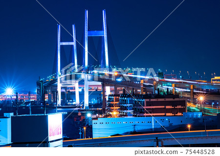 大都會高速公路,灣大橋的夜景 大都會高速公路,灣大橋的夜景 75448528