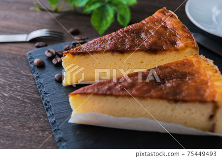 Cheesecake close-up black background material 75449493