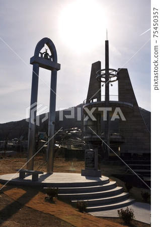 Requiescats Love Bell and Observatory 75450357