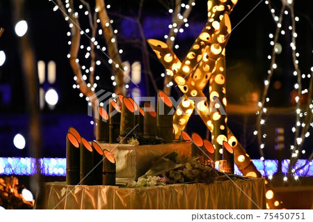 Light of requiescats 75450751