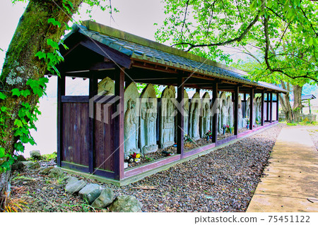 市上谷朝倉遺址-春天 75451122