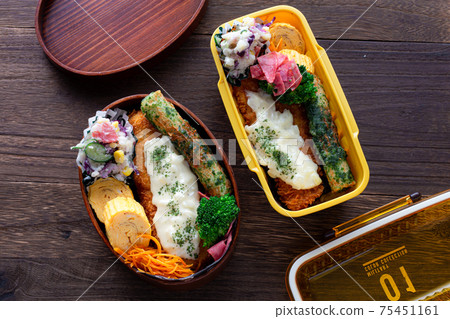 Handmade bento, glue bento, fried white meat and chikuwa heaven 75451161