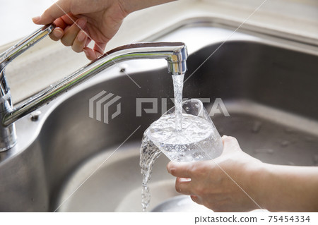 自來水 75454334
