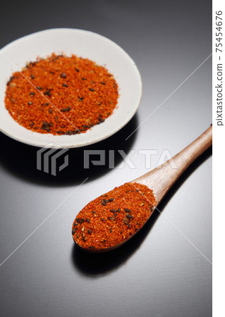 Shichimi pepper image 75454676