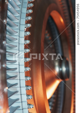 Structural element of a gas turbine with blades for aviation and power generation. 75454956