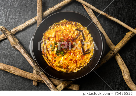 Hot and sour soup noodles Hot and sour soup noodles 75456535