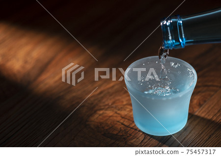 清酒清酒清酒 75457317