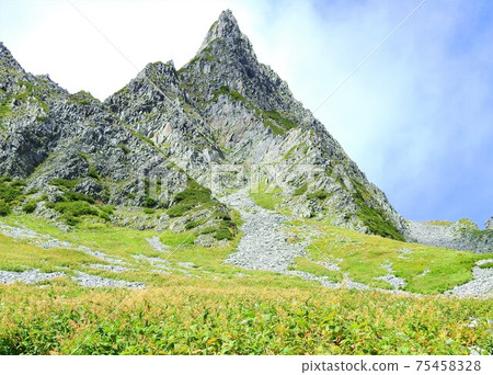 Northern Alps, Karasawa Cirque and Seitengrad Northern Alps, Karasawa Cirque and Seitengrad 75458328