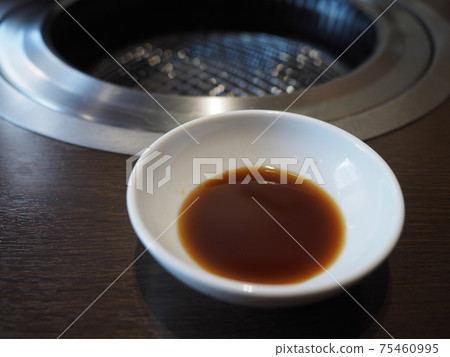烤烤的肉 75460995