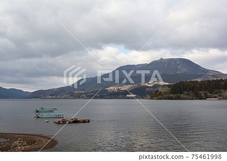 Hakone · Lake Ashinoko Hakone · Lake Ashinoko 75461998