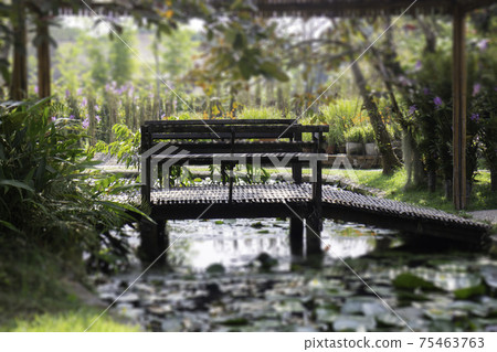 Simple resort furniture seat setting arrangement 75463763