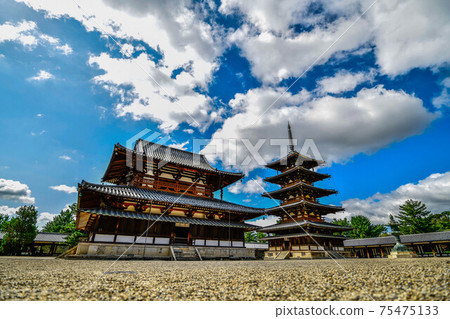 Horyuji temple 75475133