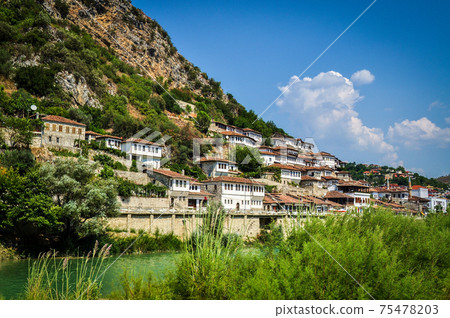 培拉特，阿爾巴尼亞的奧斯曼帝國城市景觀 75478203