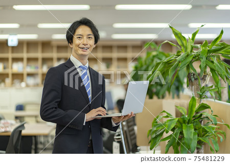 商人辦公室 商人辦公室 75481229