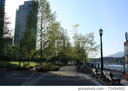 Vancouver scenery 75484002