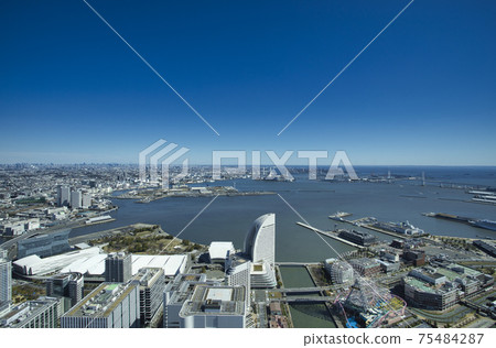 From the Yokohama Landmark Tower Observatory to the northeast toward Pacifico Yokohama From the Yokohama Landmark Tower Observatory to the northeast toward Pacifico Yokohama 75484287