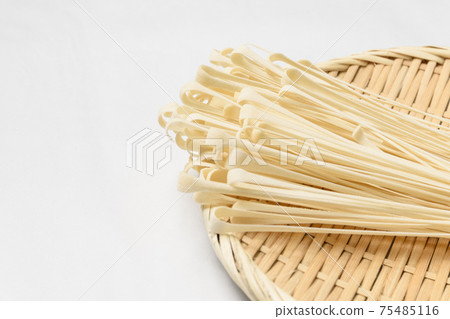 Inaniwa udon dried noodles hairpin Inaniwa udon dried noodles hairpin 75485116