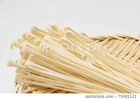 Inaniwa udon dried noodles hairpin Inaniwa udon dried noodles hairpin 75485121